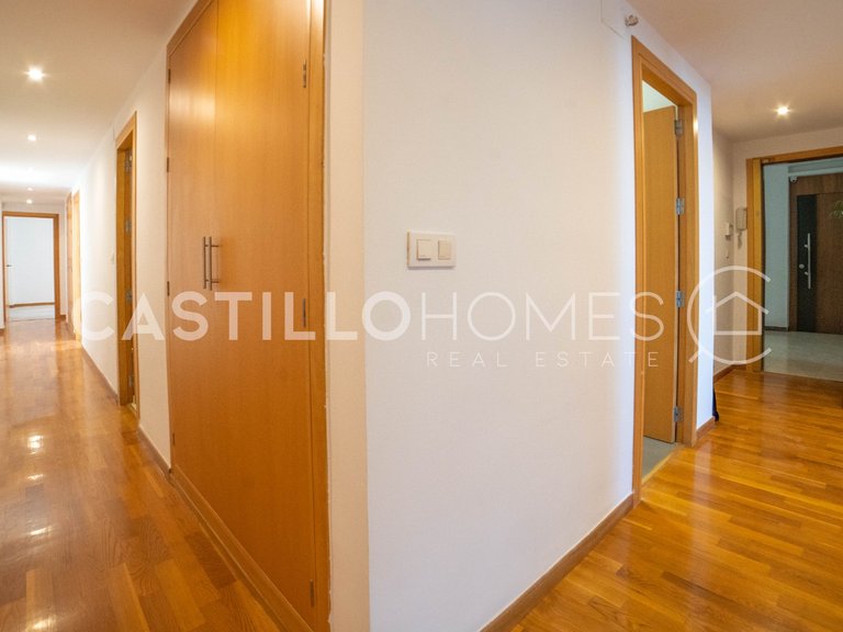 Penthouse for Sale in Torrevieja, Alicante 25
