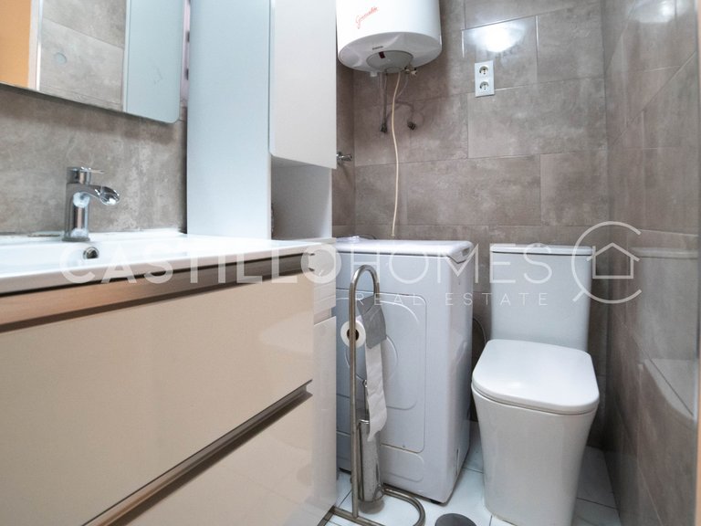 Apartment for Sale in Torrevieja, Alicante 4