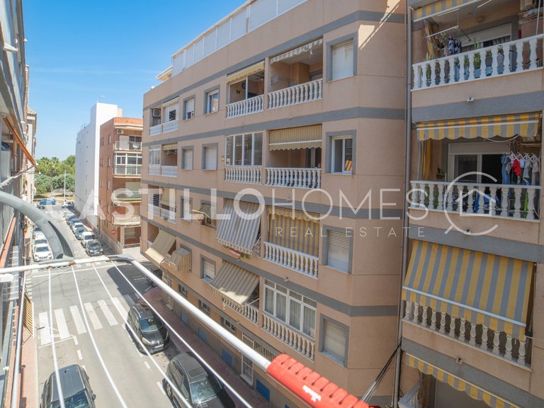 Apartment for Sale in Torrevieja, Alicante 13