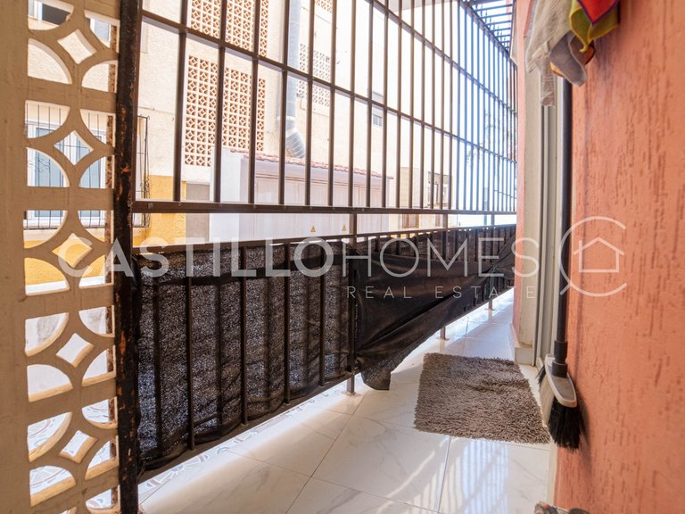 Apartment for Sale in Torrevieja, Alicante 35