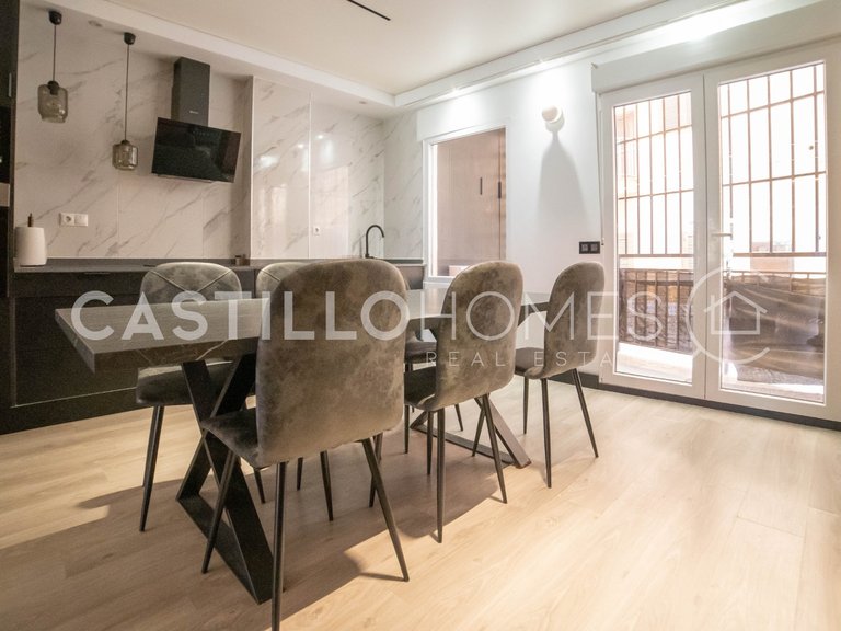 Apartment for Sale in Torrevieja, Alicante 27
