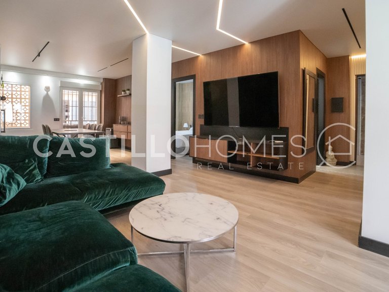 Apartment for Sale in Torrevieja, Alicante 1