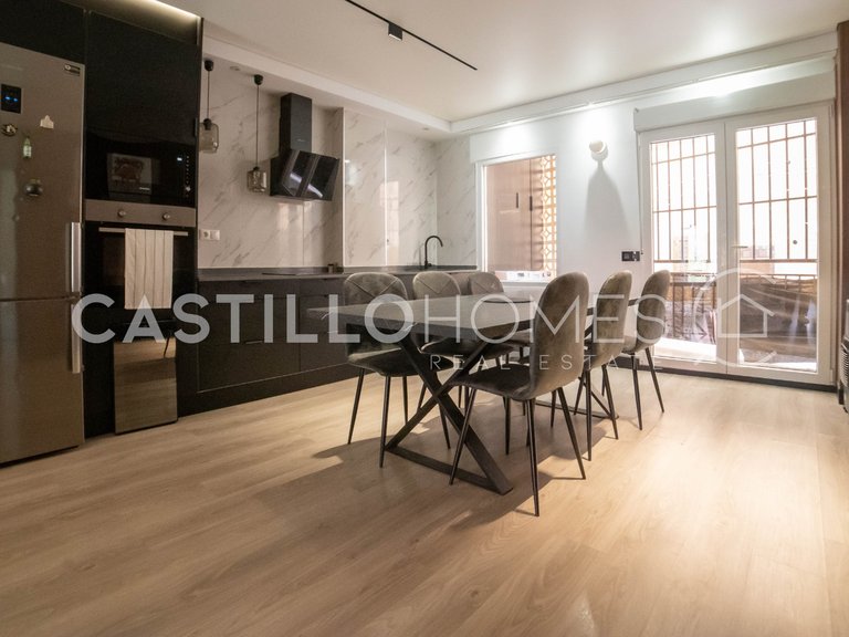 Apartment for Sale in Torrevieja, Alicante 26