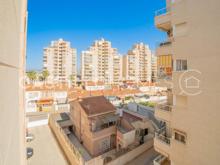 Apartment for Sale in Torrevieja, Alicante 34