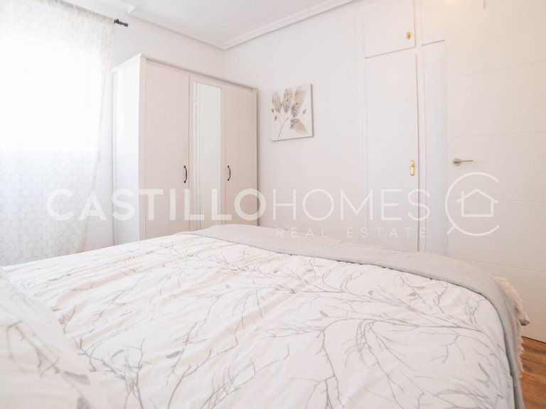 Apartment for Sale in Torrevieja, Alicante 10
