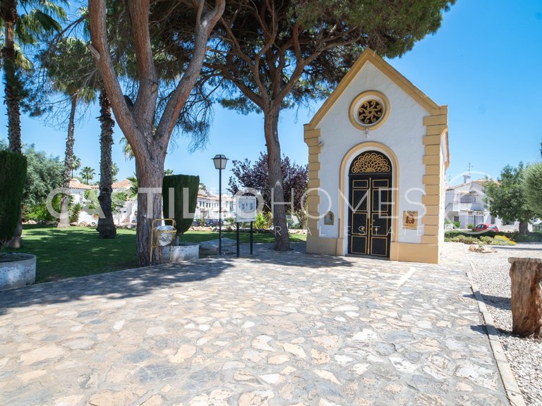 Villa for Sale in Torrevieja, Alicante 22