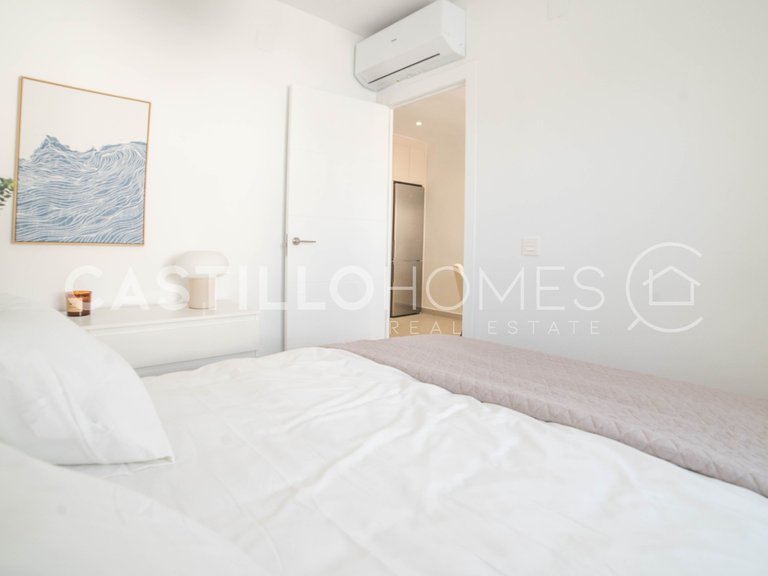 Villa for Sale in Torrevieja, Alicante 16