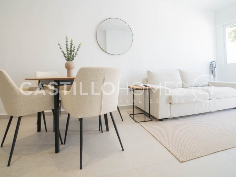 Villa for Sale in Torrevieja, Alicante 8