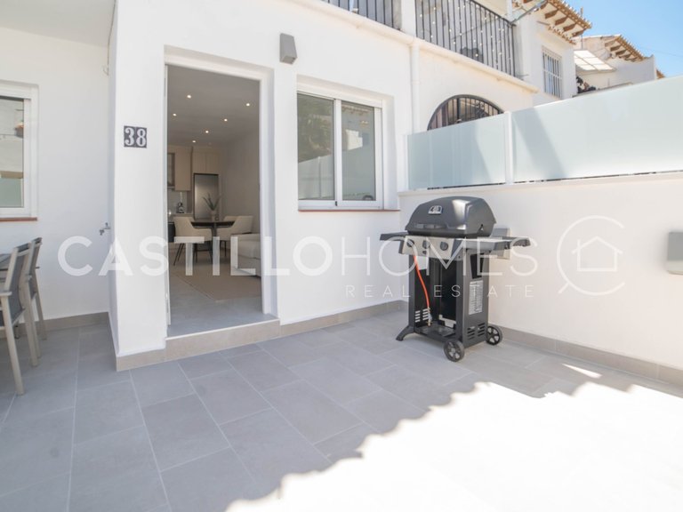 Villa for Sale in Torrevieja, Alicante 3