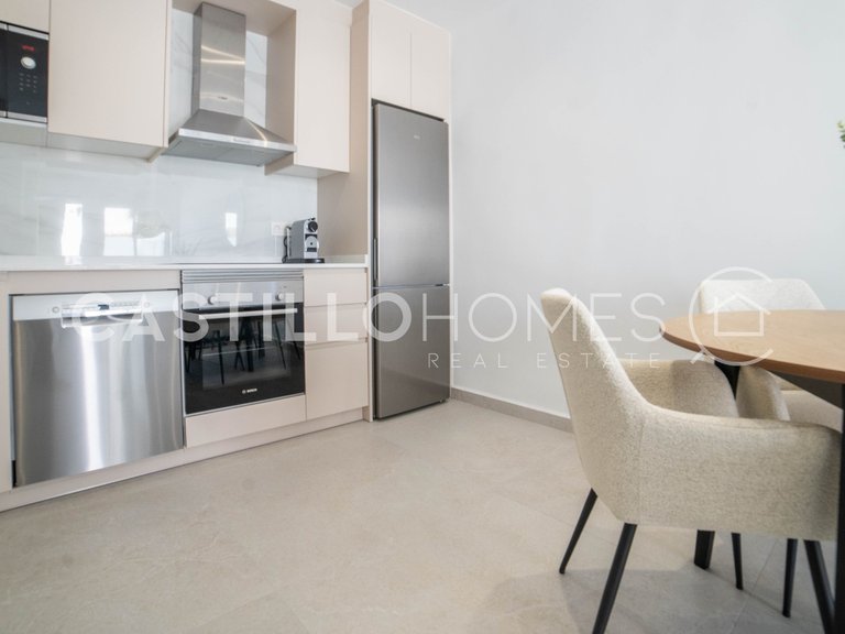Villa for Sale in Torrevieja, Alicante 10