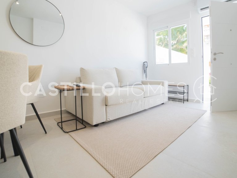 Villa for Sale in Torrevieja, Alicante 9