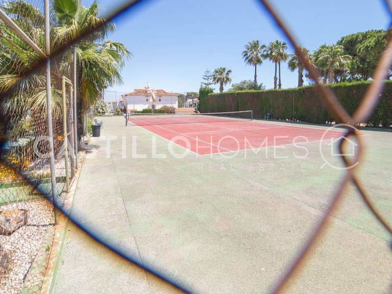 Villa for Sale in Torrevieja, Alicante 23