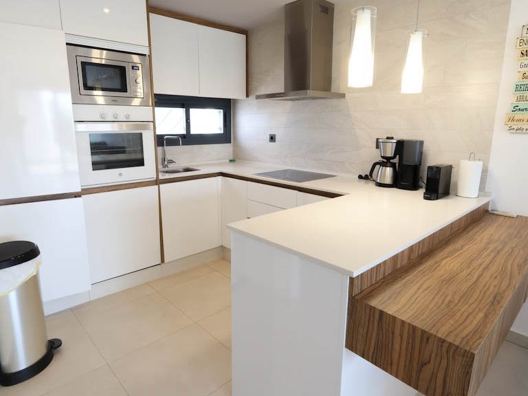 Villa for Sale in Guardamar Del Segura, Alicante 3