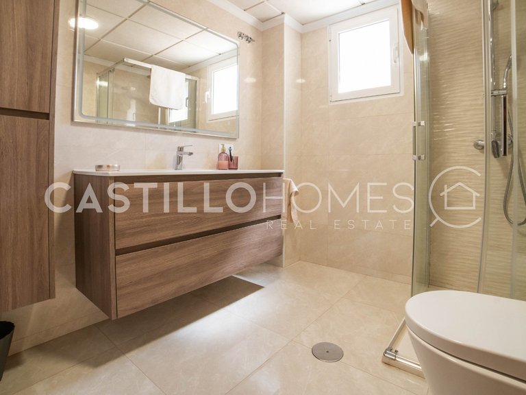 Town House for Sale in Torrevieja, Alicante 42