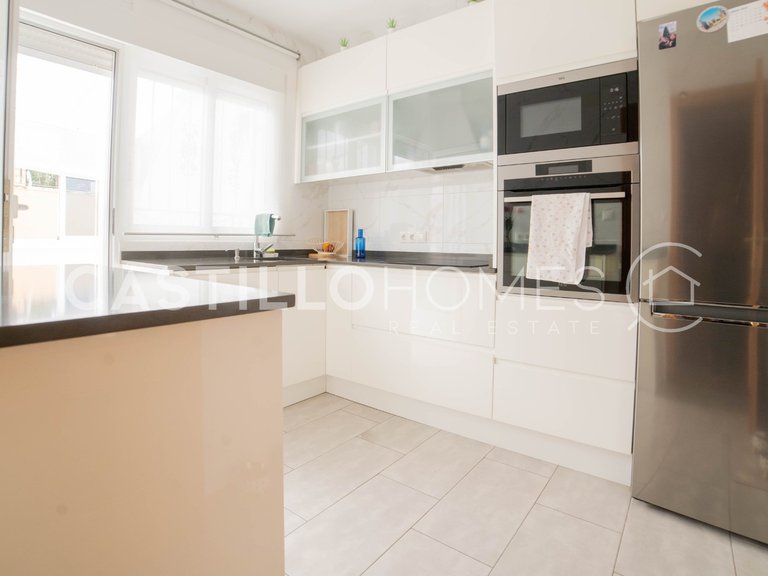 Town House for Sale in Torrevieja, Alicante 24