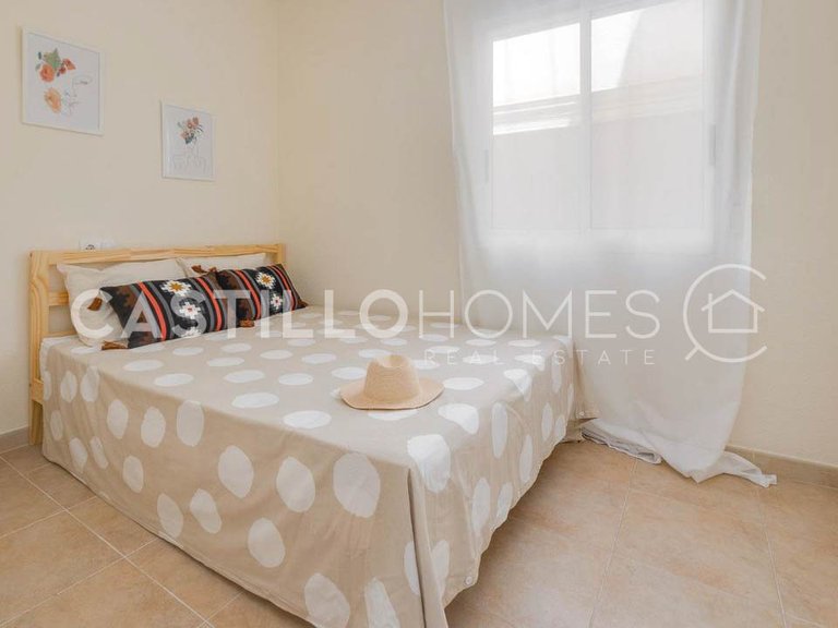 Villa for Sale in Torrevieja, Alicante 20