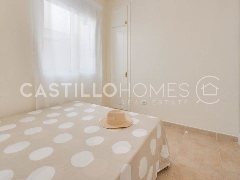 Villa for Sale in Torrevieja, Alicante 22