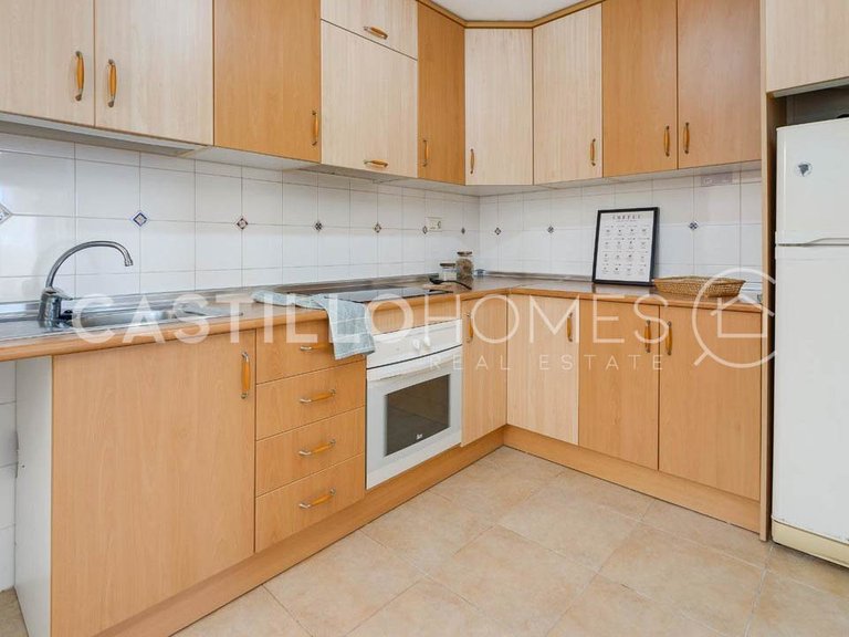 Villa for Sale in Torrevieja, Alicante 13