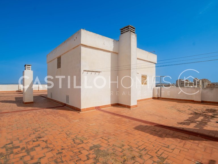 Apartment for Sale in Torrevieja, Alicante 27