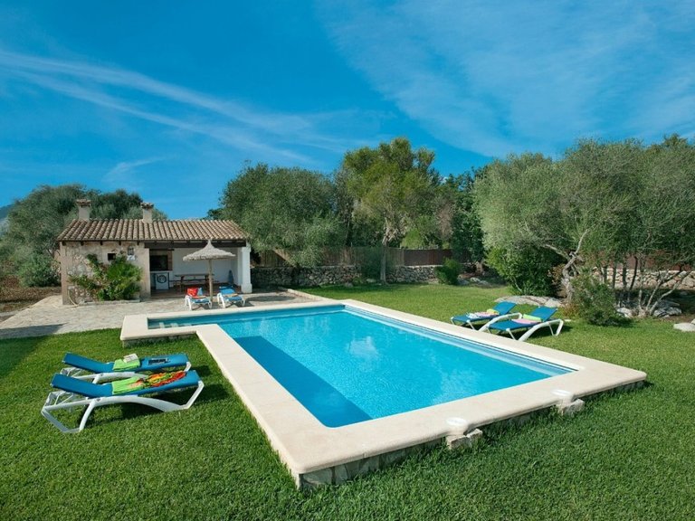 Country House for Sale in Pollença, Balearic Islands 10
