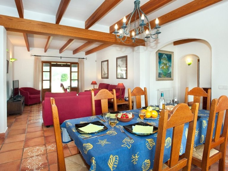 Country House for Sale in Pollença, Balearic Islands 12