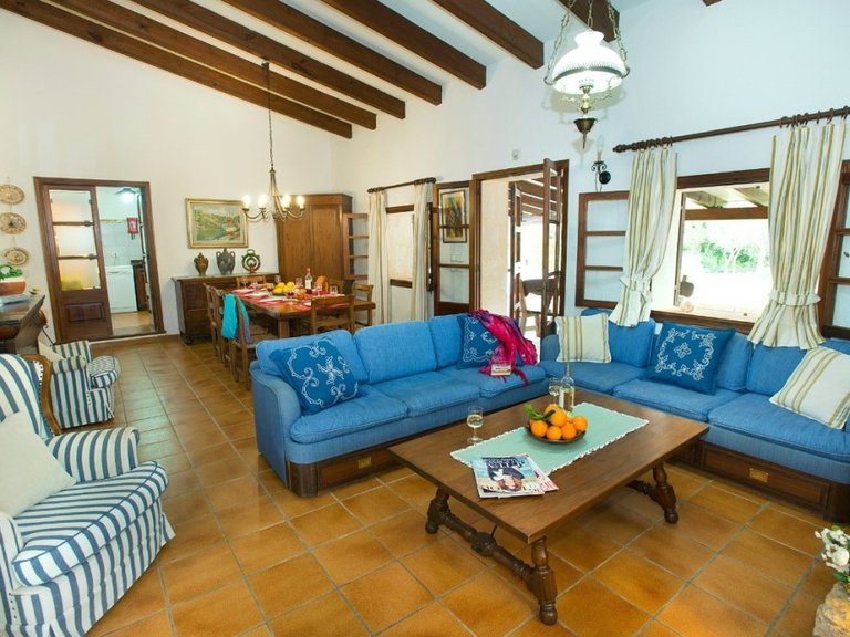 Country House for Sale in Pollença, Balearic Islands 6