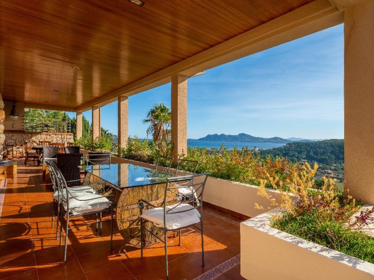 Villa for Sale in Port De Pollença, Balearic Islands 4