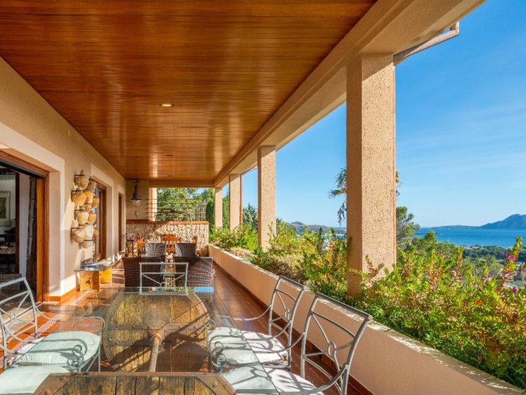 Villa for Sale in Port De Pollença, Balearic Islands 2