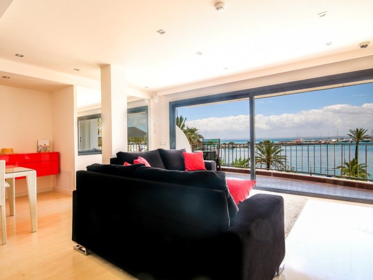 Apartment for Sale in Puerto de Alcúdia, Alcúdia, Balearic Islands 12