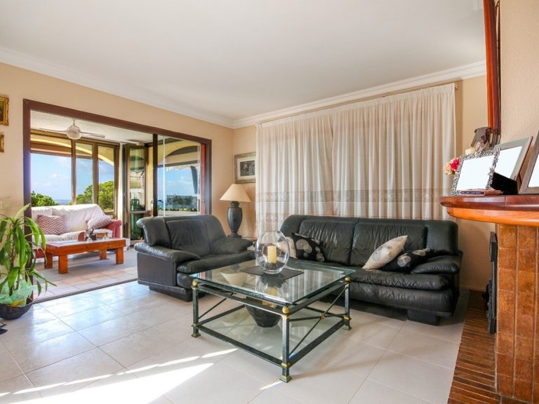 Villa for Sale in Alcanada, Alcúdia, Balearic Islands 13