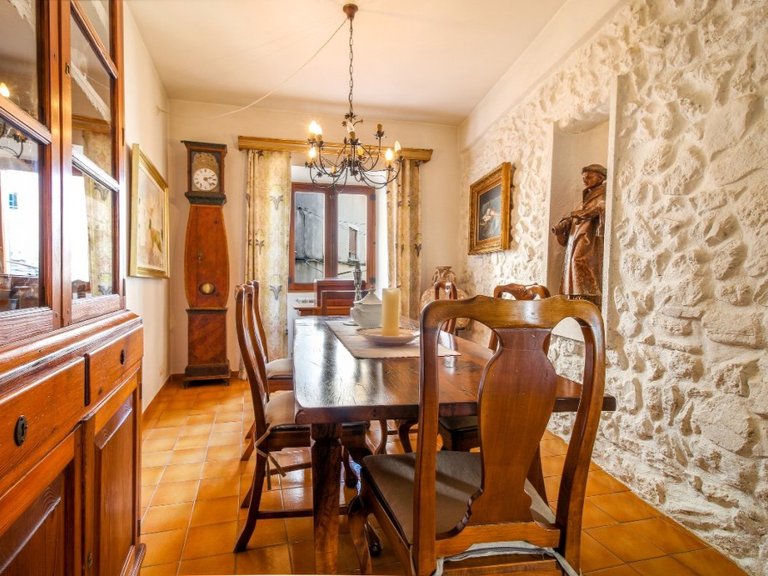 Town House for Sale in Pollença, Balearic Islands 4