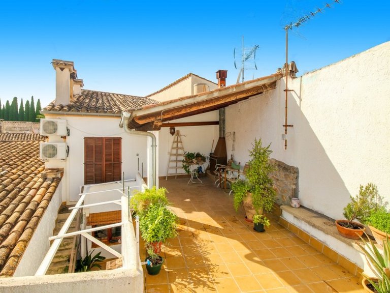 Town House for Sale in Pollença, Balearic Islands 6