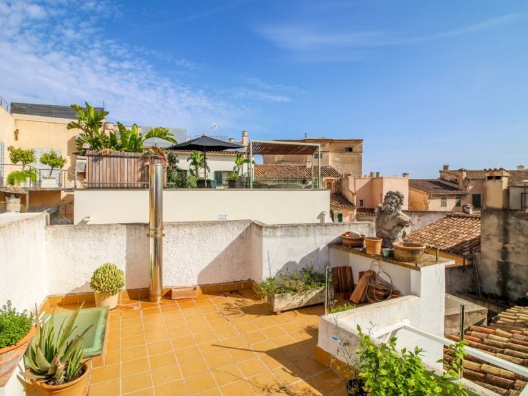 Town House for Sale in Pollença, Balearic Islands 16