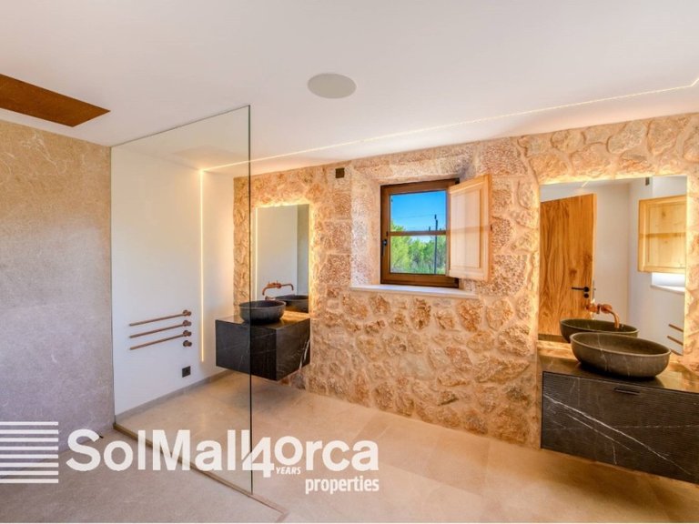 Country House for Sale in Pollença, Balearic Islands 12