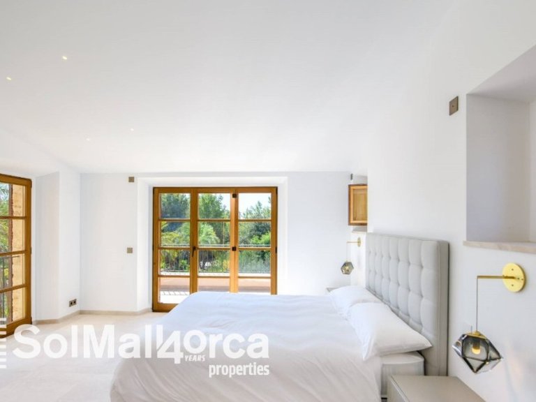 Country House for Sale in Pollença, Balearic Islands 11