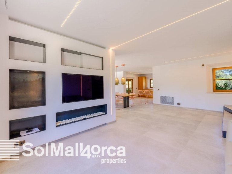 Country House for Sale in Pollença, Balearic Islands 5