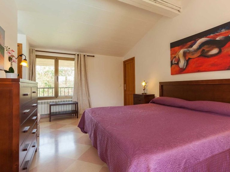 Country House for Sale in Pollença, Balearic Islands 8