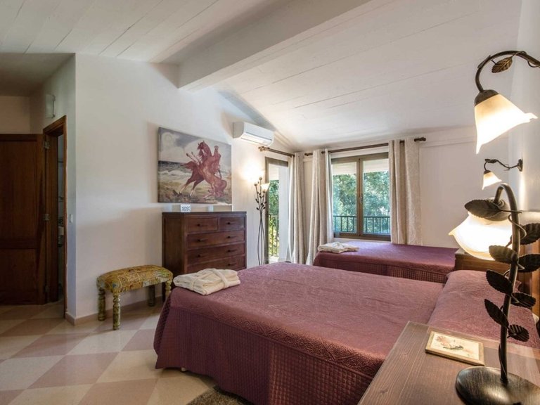 Country House for Sale in Pollença, Balearic Islands 13