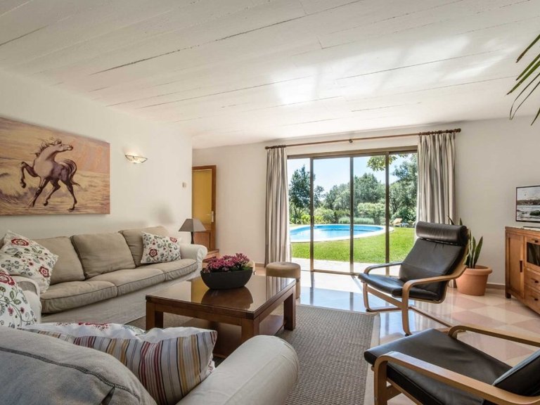 Country House for Sale in Pollença, Balearic Islands 3