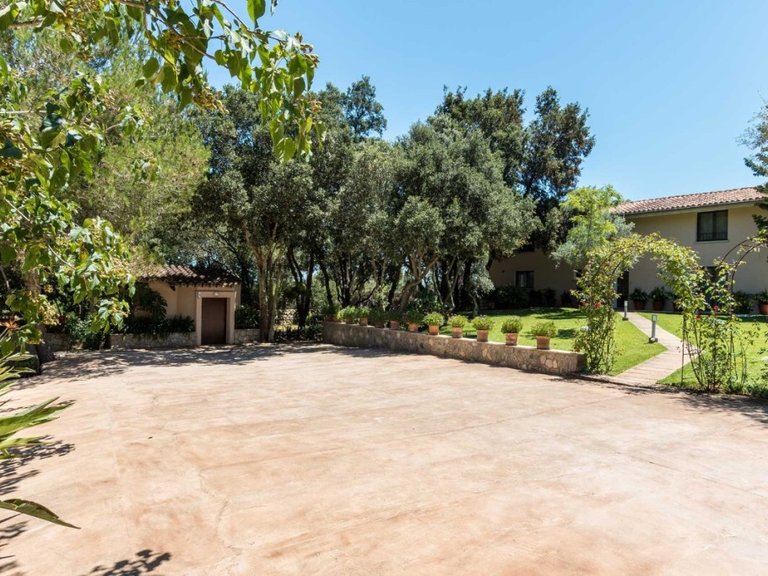 Country House for Sale in Pollença, Balearic Islands 17