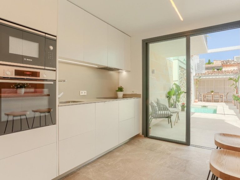 Town House for Sale in Pollença Pueblo, Balearic Islands 9