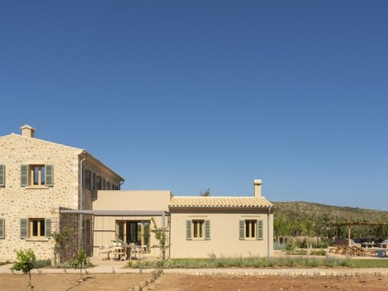 Country House for Sale in Pollença, Balearic Islands 17
