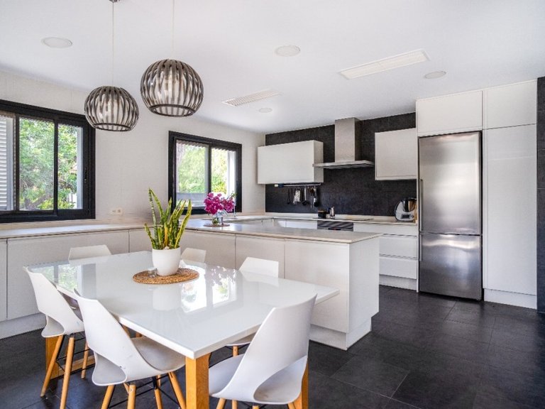 Villa for Sale in Pollença, Balearic Islands 4