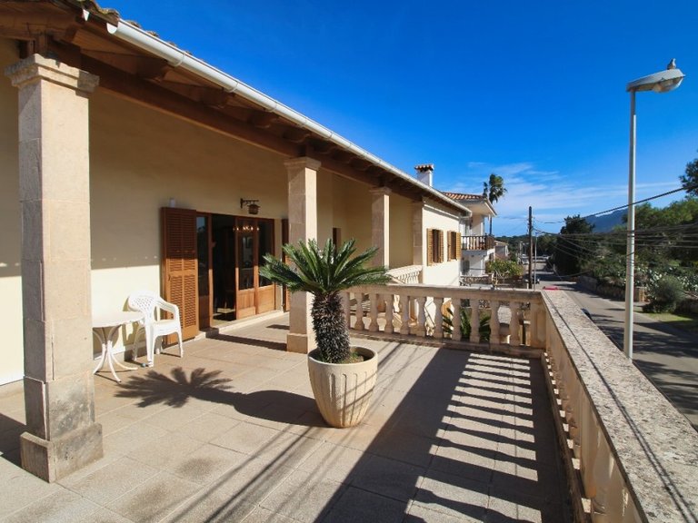 Villa for Sale in Alcúdia, Balearic Islands 17