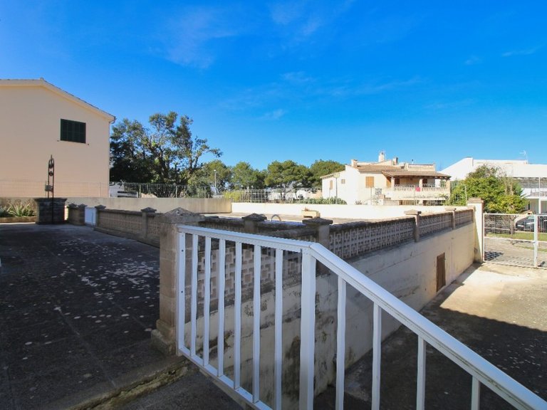 Villa for Sale in Alcúdia, Balearic Islands 18