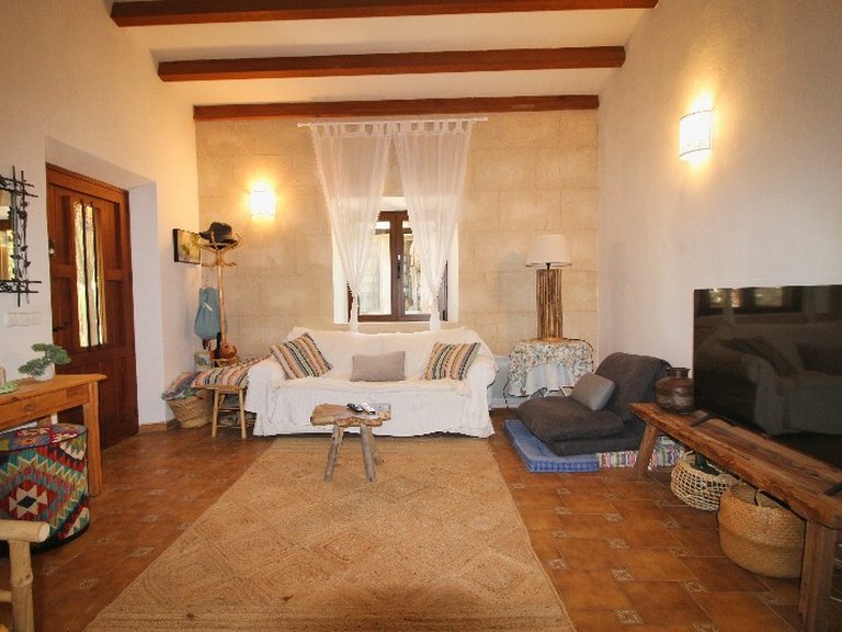 Country House for Sale in Pollença, Balearic Islands 3