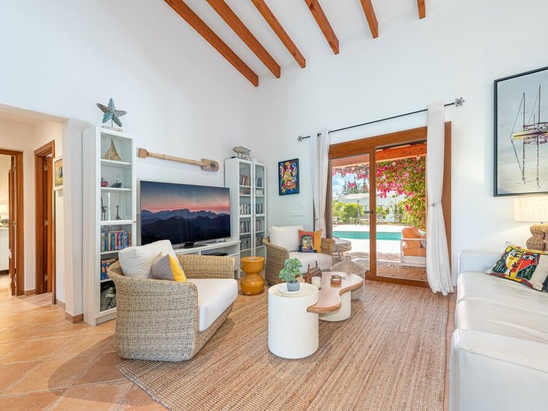 Villa for Sale in Pollença, Balearic Islands 4