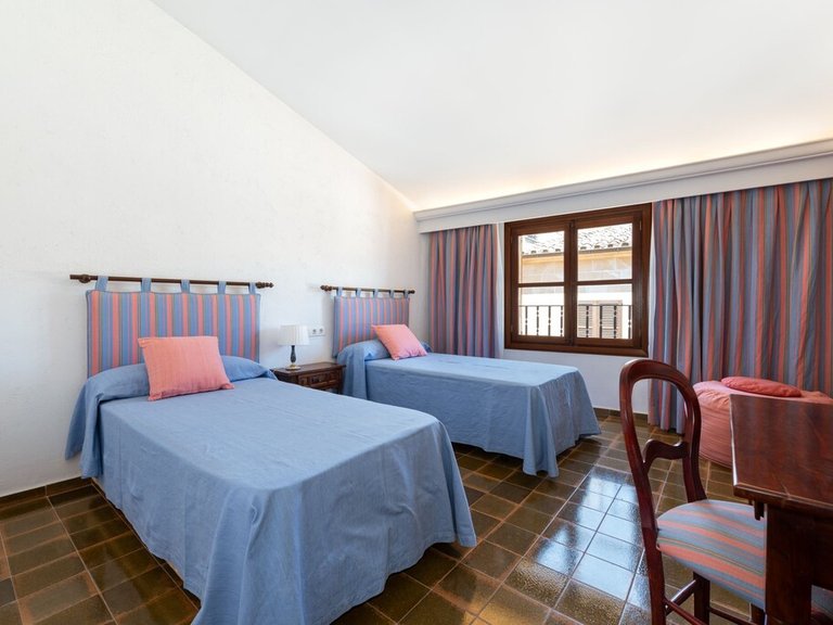 Town House for Sale in Pollença, Balearic Islands 11