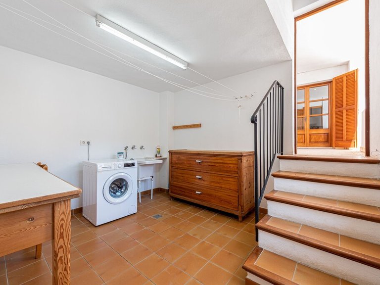 Town House for Sale in Pollença, Balearic Islands 17