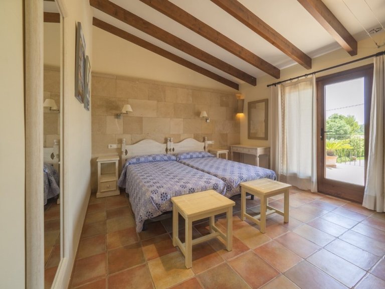 Country House for Sale in Pollença, Balearic Islands 11